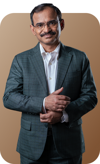 Dr. Arumugam performing robotic knee replacement